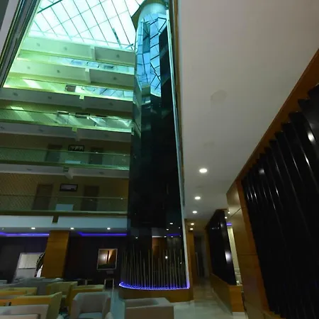Grand Surmely Business Hotel *