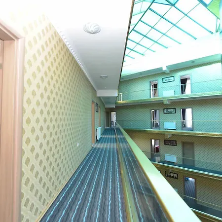 Grand Surmely Business *