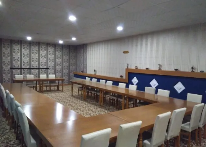 Grand Surmely Business