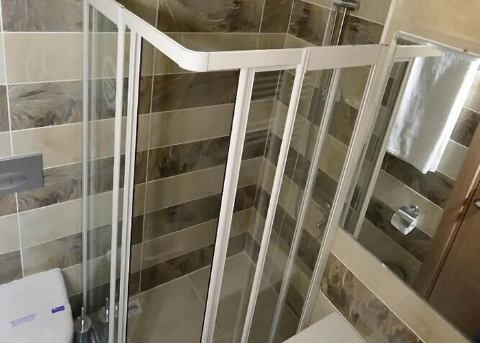 Grand Surmely Business Hotel